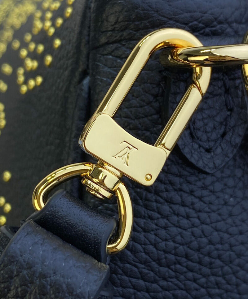 Louis Vuitton Wallet on Chain Ivy M82653 Black
